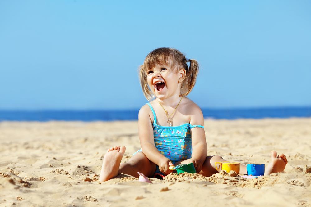 enfant à la plage