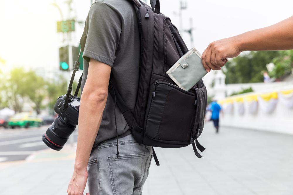 De Trucs Van De Pickpockets Europ Assistance