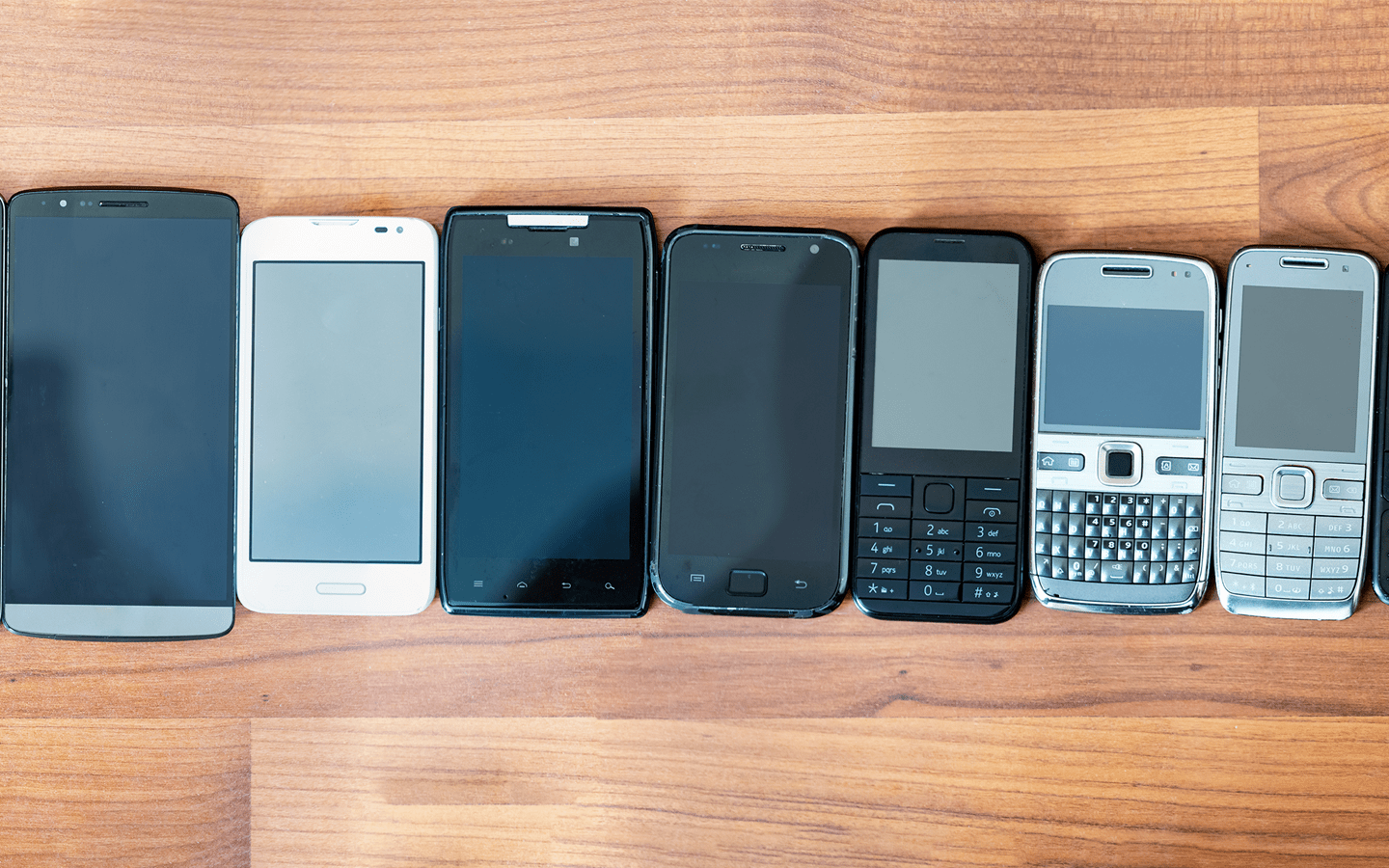 Comment Transférer Les Données D'Un Téléphone Portable À Un Autre