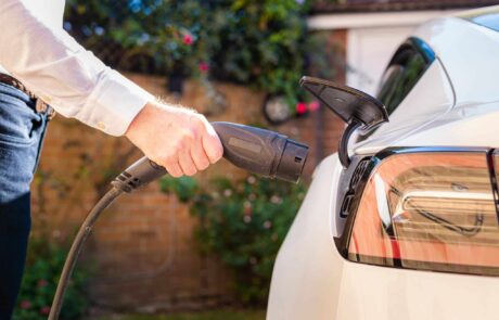 De elektrische wagen als thuisbatterij gebruiken