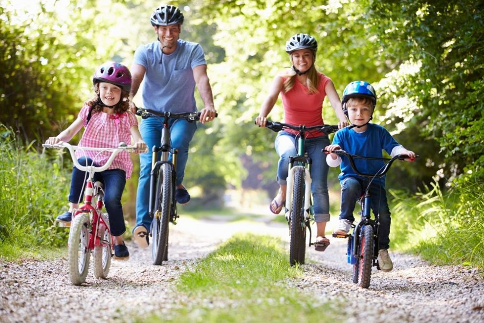 10 ideeën om de vakantie thuis door te brengen