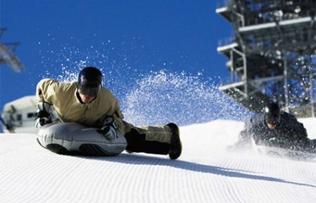 De snow-bodyboarding